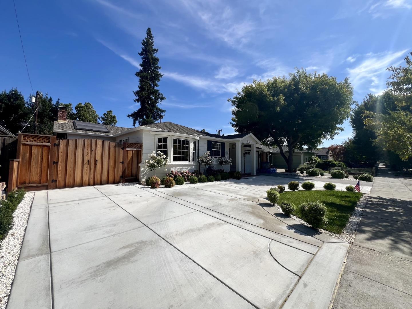 1232 Malone Road San Jose, CA 95125 - Photo 5 of 49