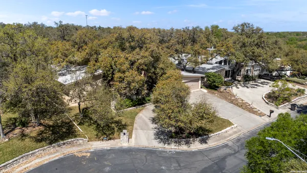 $649,000 | 3227 Old Blue Ridge Street, San Antonio, TX 78230