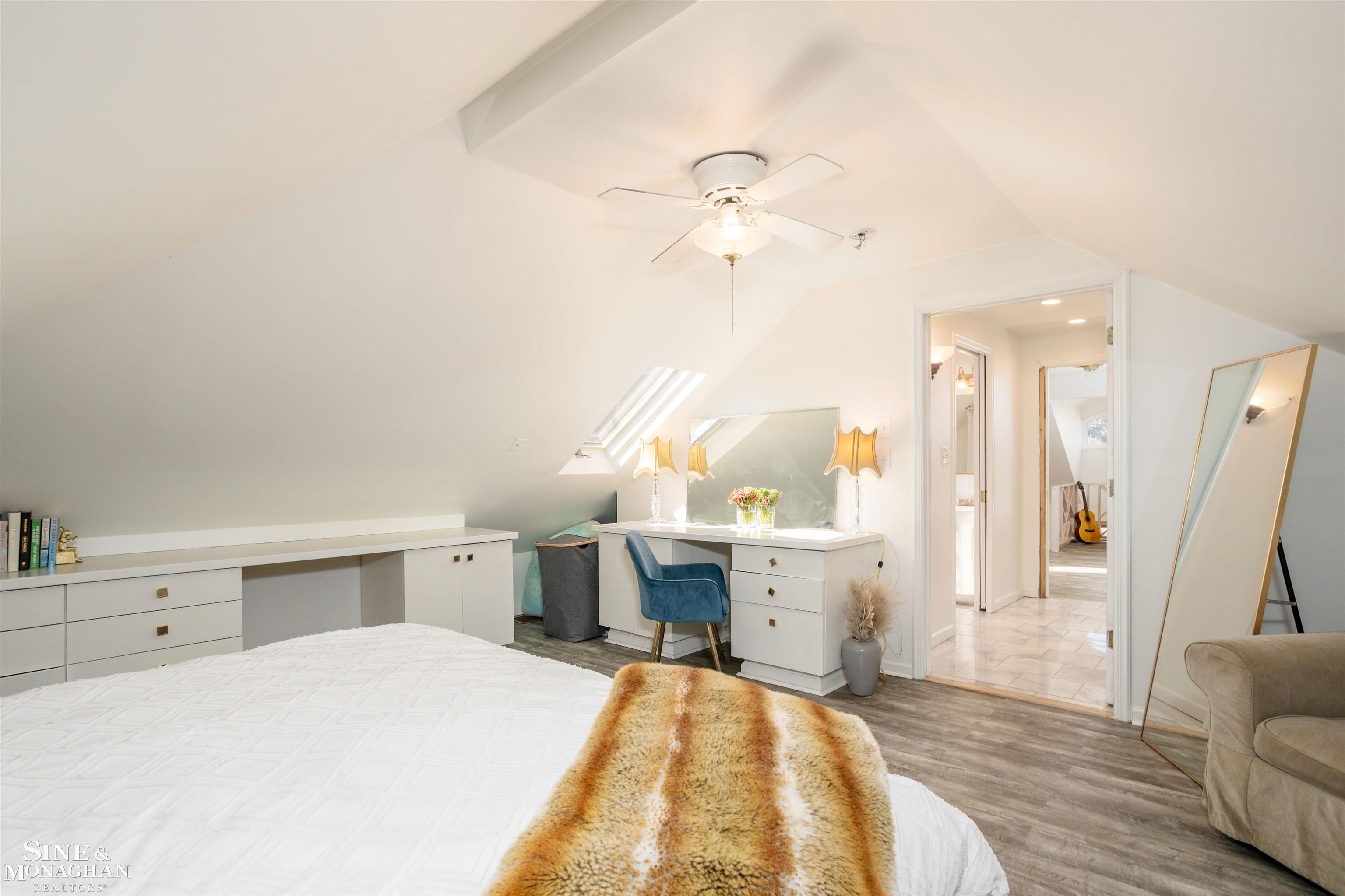 29 Fisher Road Grosse Pointe, MI 48230 - Photo 50 of 62