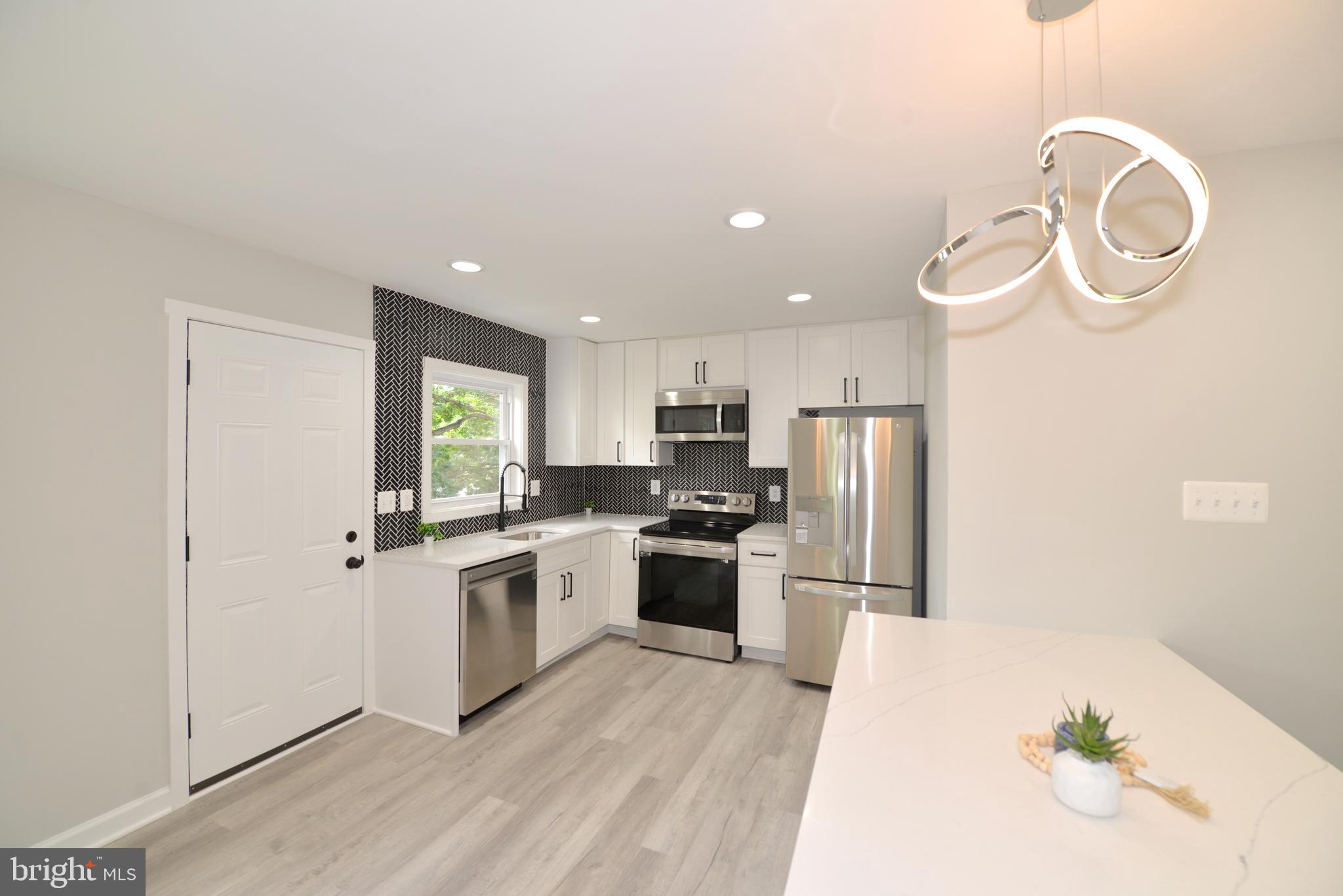 2 Ridge Drive Indian Head, MD 20640 - Photo 23 of 46 Fully Renovated Kithen