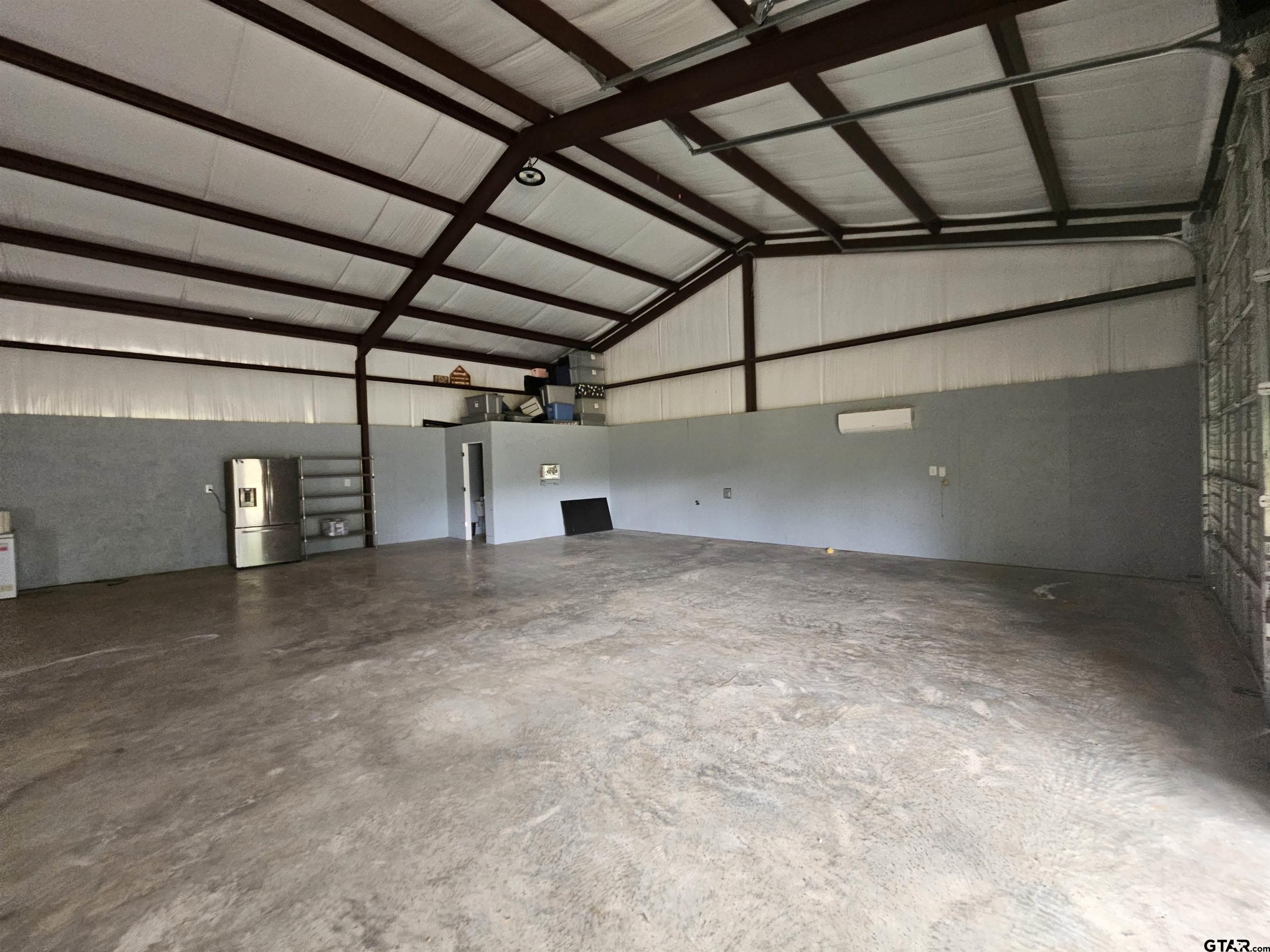 4644 Giraffe Road Gilmer, TX 75644 - Photo 4 of 20