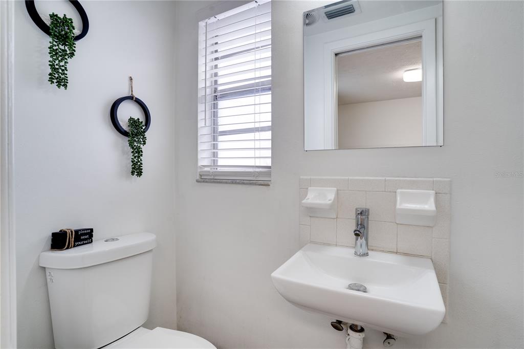 7715 Foxbloom Drive Port Richey, FL 34668 - Photo 26 of 37