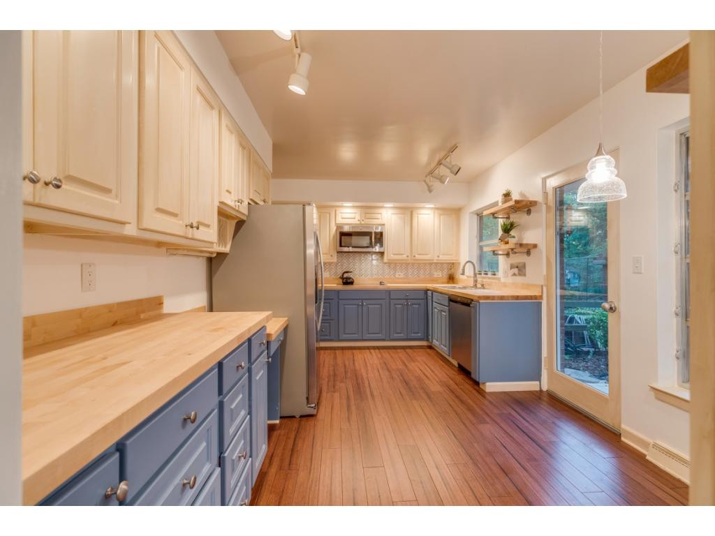 4326 Stagecoach Road Kingsport, TN 37664 - Photo 9 of 34 Photo 9