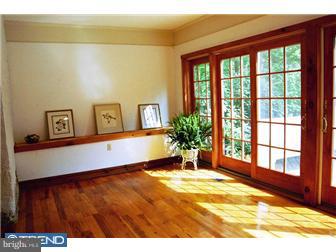 1033 Fletcher Road Wayne, PA 19087 - Photo 6 of 11
