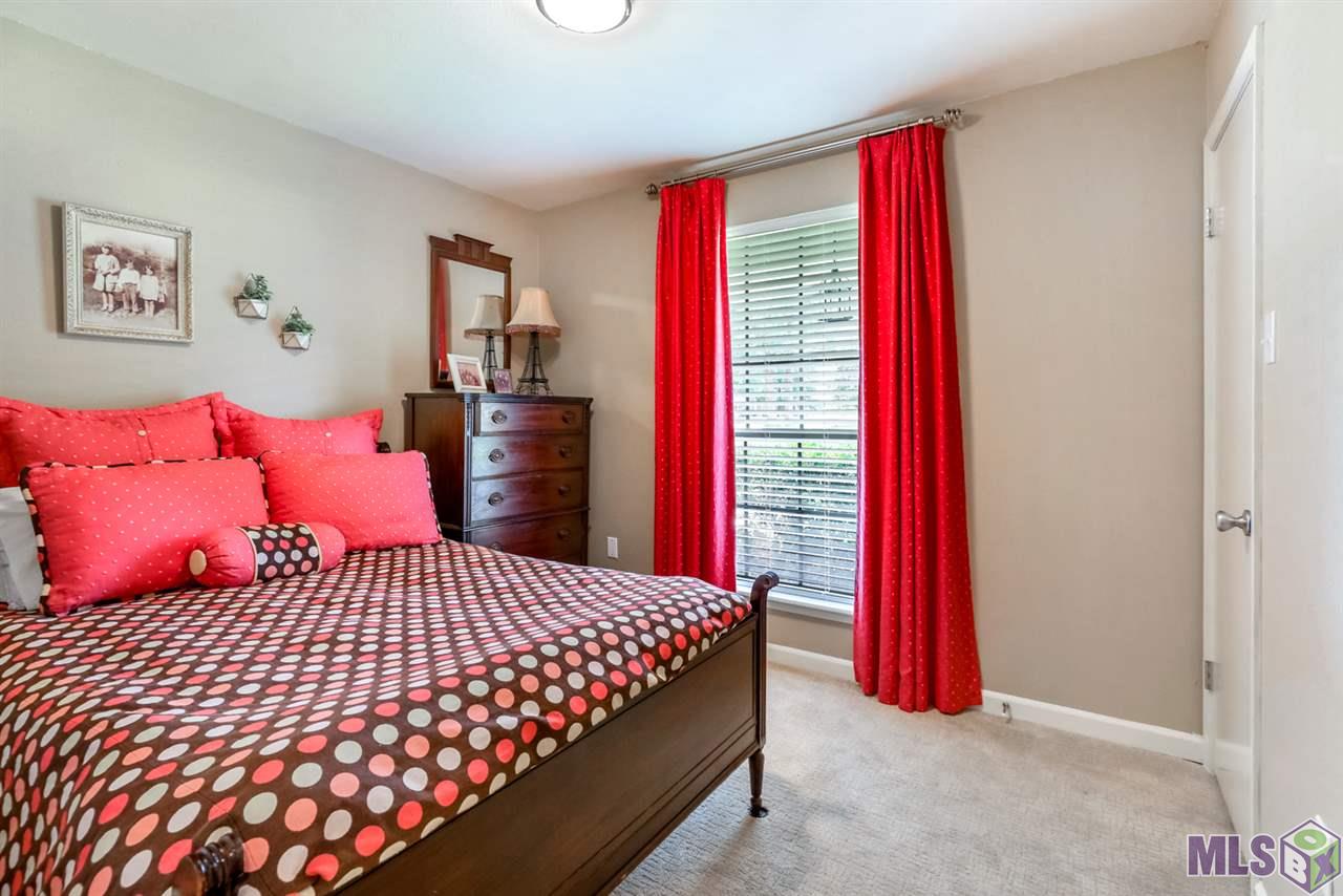 13512 Cypress Ridge Avenue Baton Rouge, LA 70817 - Photo 17 of 23 Gallery Image 17