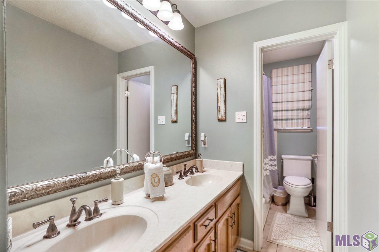 13512 Cypress Ridge Avenue Baton Rouge, LA 70817 - Photo 18 of 23 Gallery Image 18