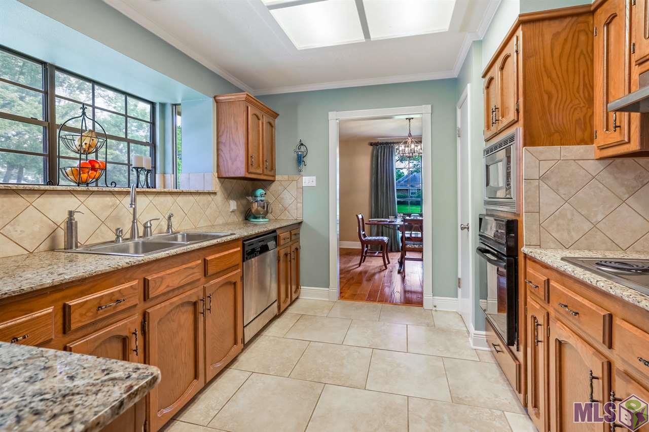 13512 Cypress Ridge Avenue Baton Rouge, LA 70817 - Photo 6 of 23 Gallery Image 6