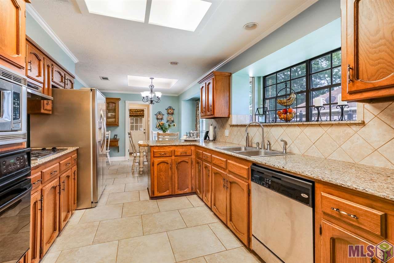 13512 Cypress Ridge Avenue Baton Rouge, LA 70817 - Photo 7 of 23 Gallery Image 7