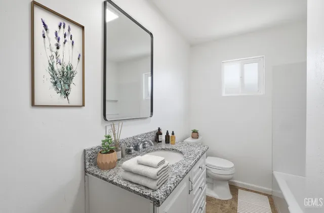 $399,000 | Undisclosed Address, Bakersfield, CA 93306