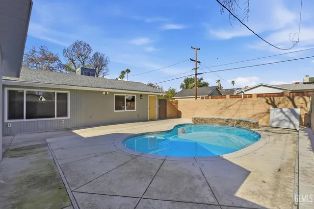 $399,000 | Undisclosed Address, Bakersfield, CA 93306