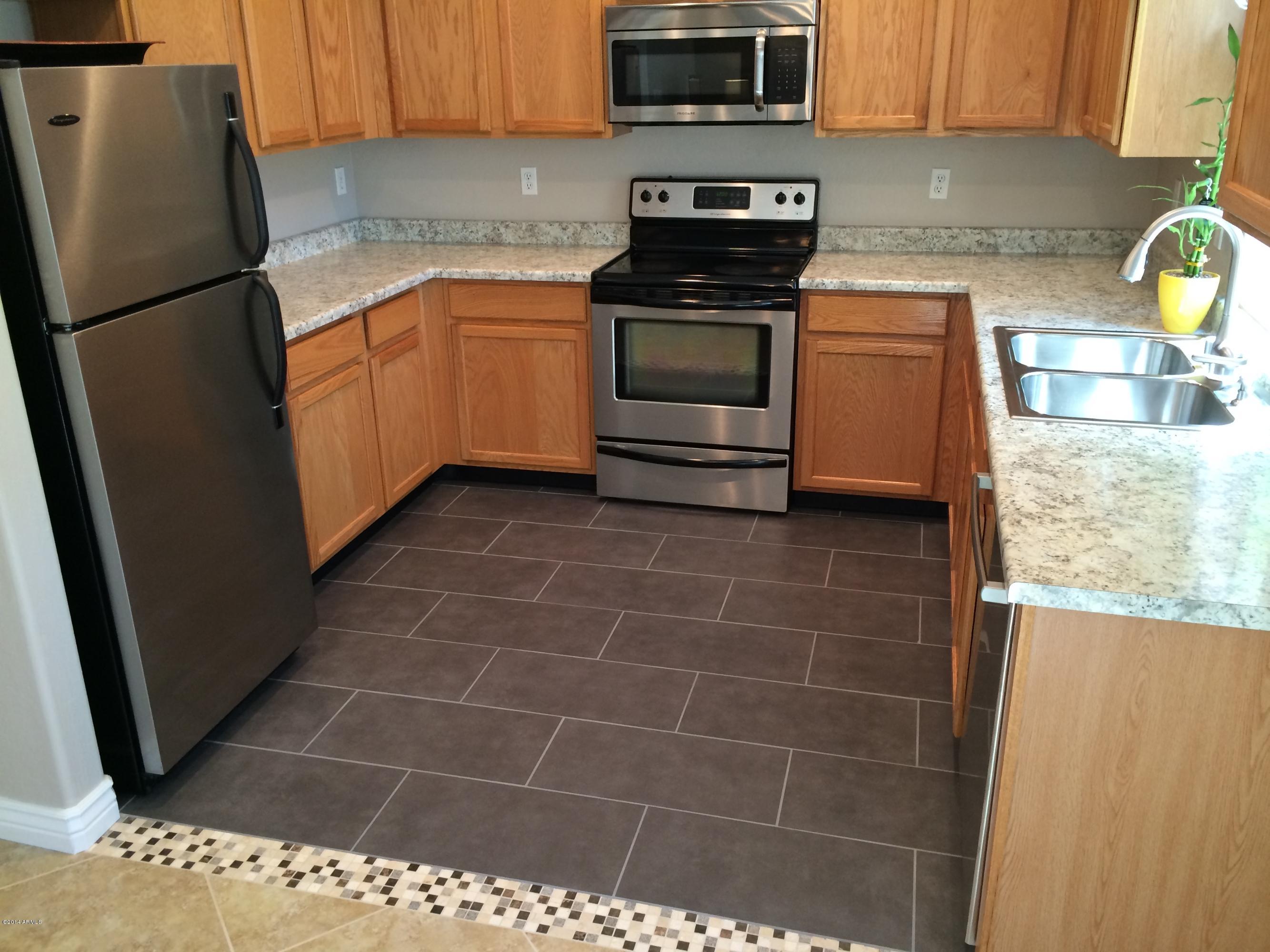 3545 West Kathleen Road Phoenix, AZ 85053 - Photo 9 of 33 Riesberg 156