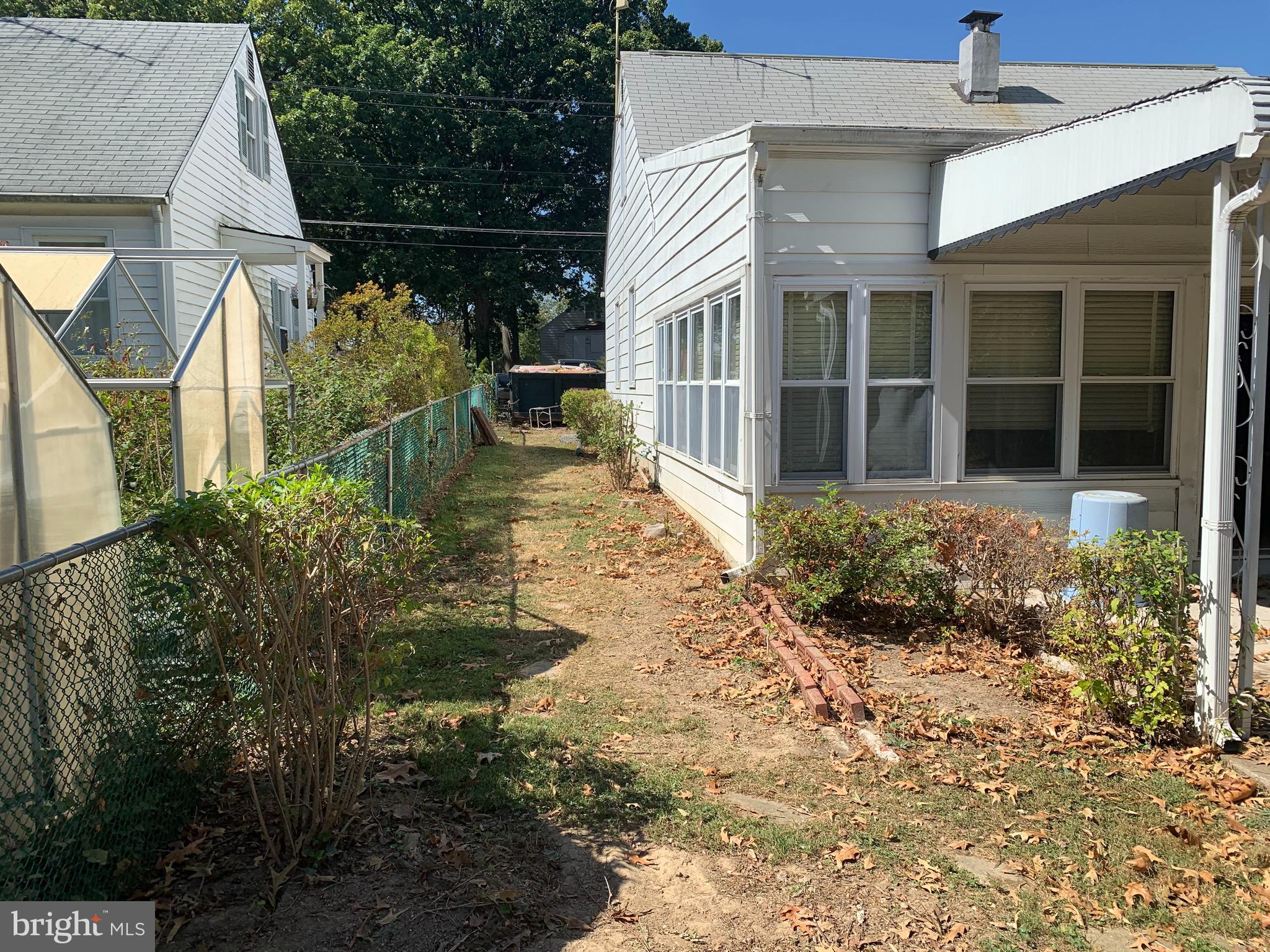 8411 Oakleigh Road Baltimore, MD 21234 - Photo 10 of 58