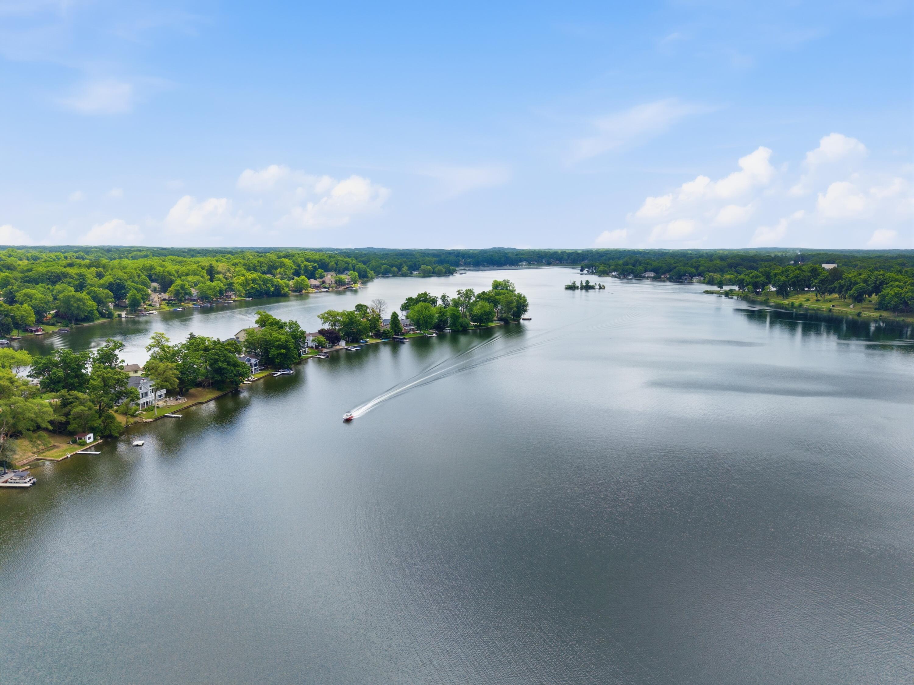 2452 Moore Place Howell, MI 48843 - Photo 47 of 48 18-DJI_20260610121508_0887_D