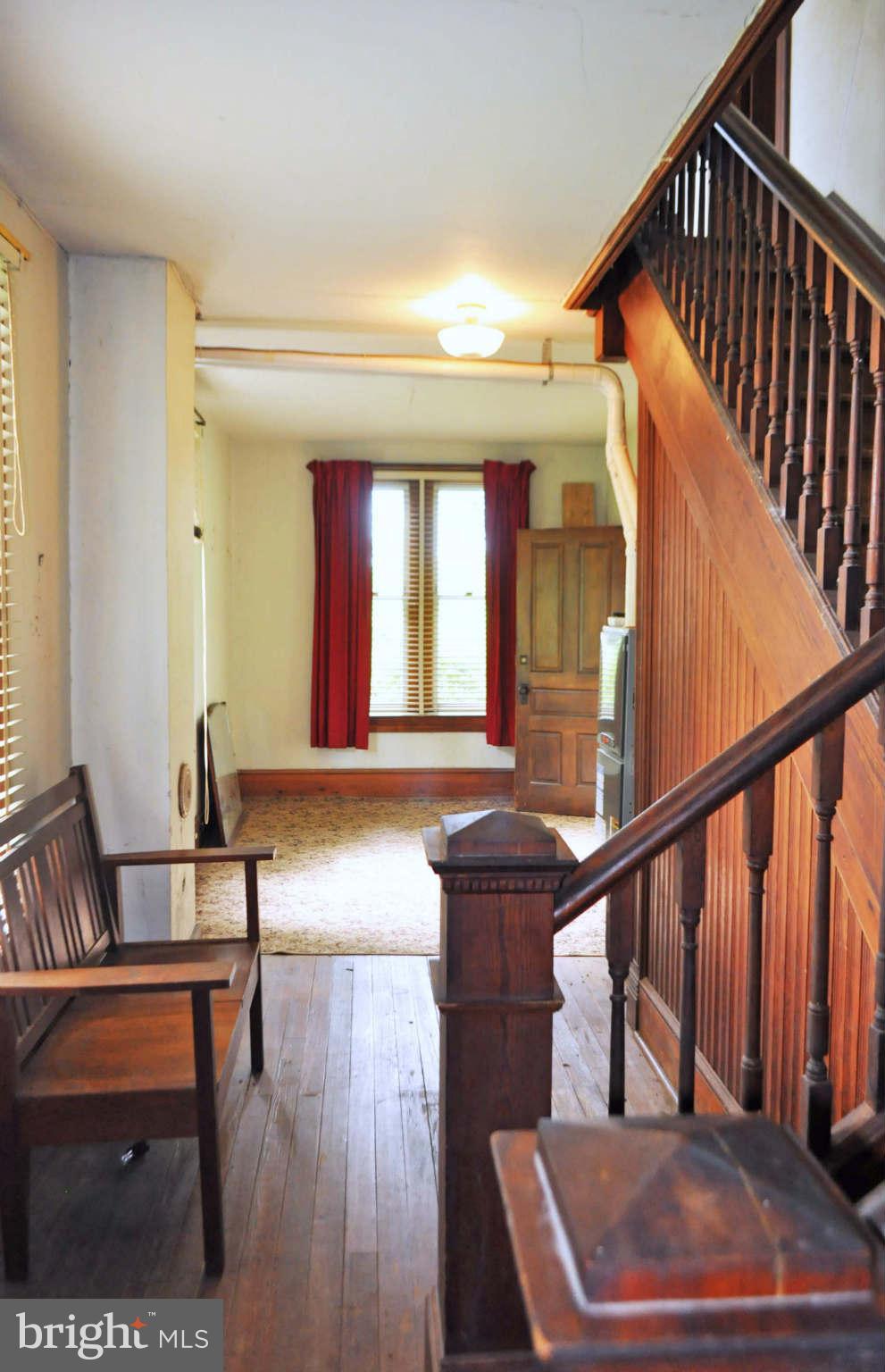 24052 Batna Road Lignum, VA 22726 - Photo 13 of 30 Entry Foyer
