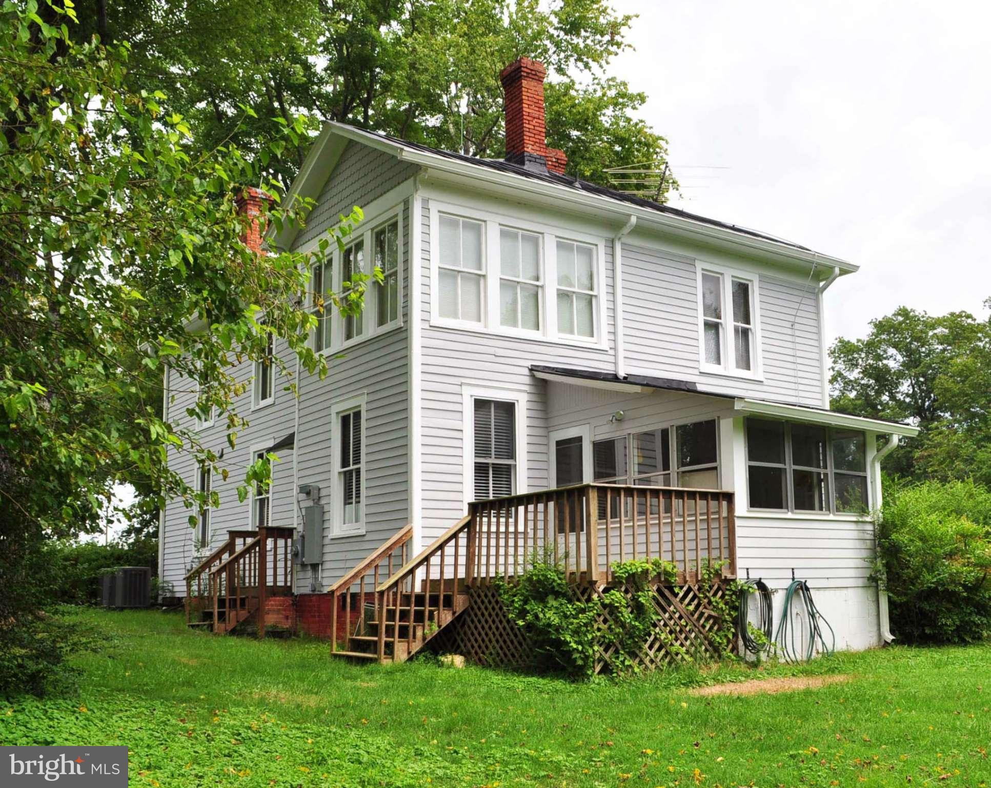 24052 Batna Road Lignum, VA 22726 - Photo 4 of 30 Exterior Left Rear