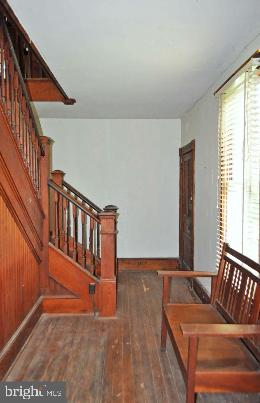 24052 Batna Road Lignum, VA 22726 - Photo 9 of 30 Entry Foyer