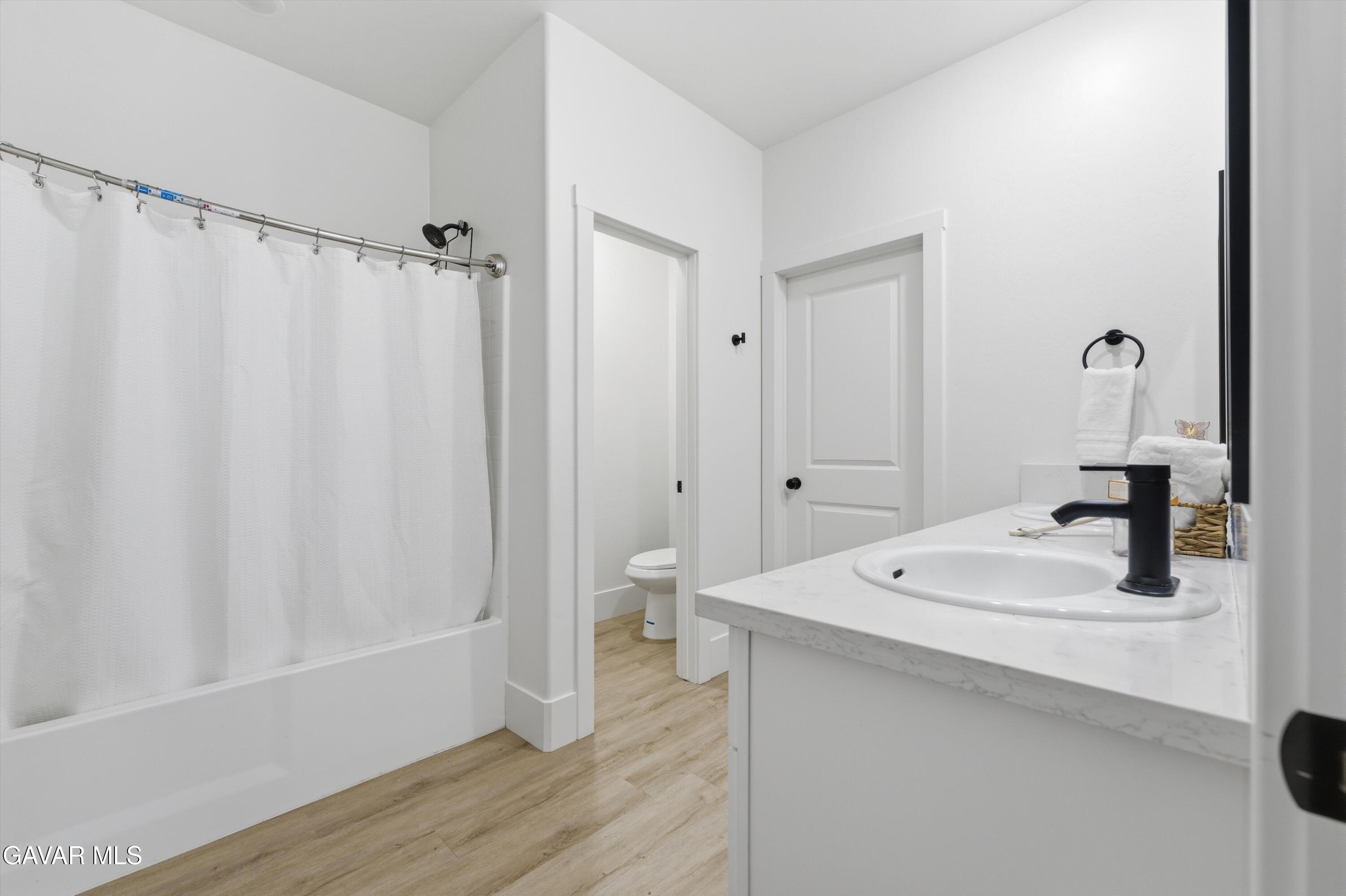 23841 Parke Court Tehachapi, CA 93561 - Photo 9 of 29 10-JYP00025