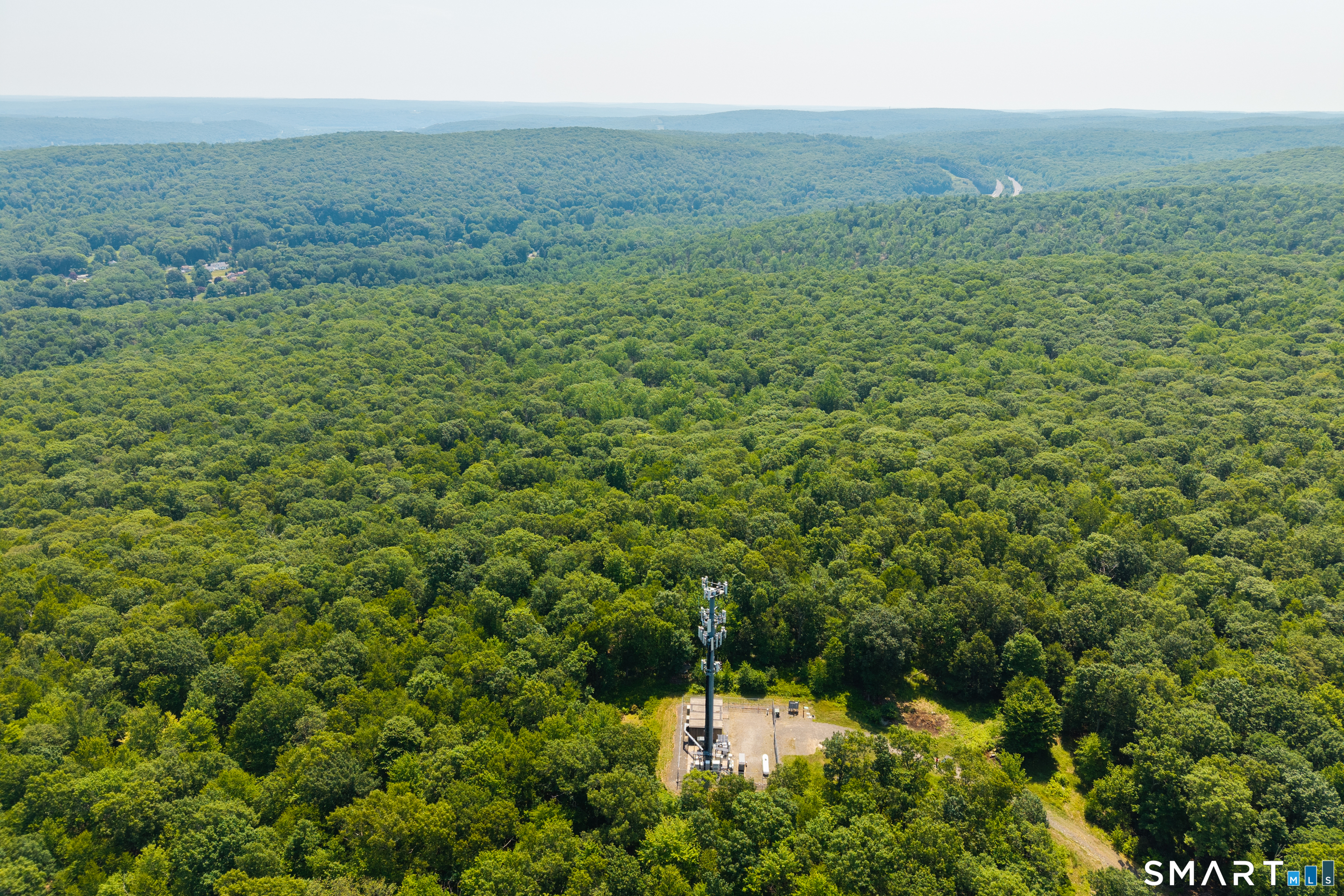 Maple Avenue West Higganum, CT 06441 - Photo 4 of 13