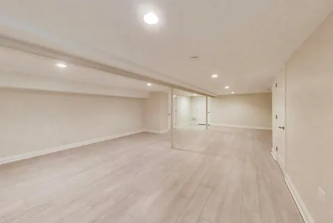 $899,000 | 4044 Chester Drive, Glenview, IL 60026