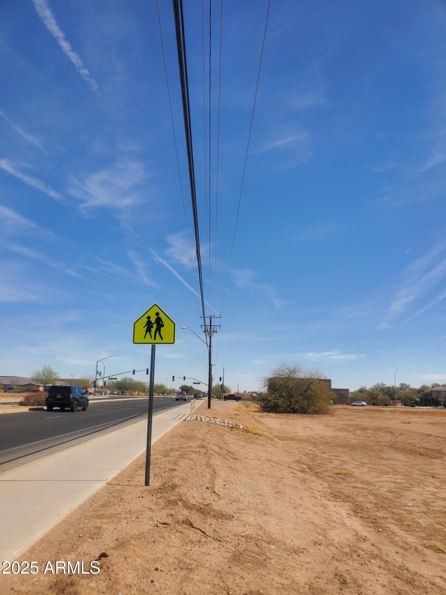 1347 East Cottonwood Lane Casa Grande, AZ 85122 - Photo 2 of 10