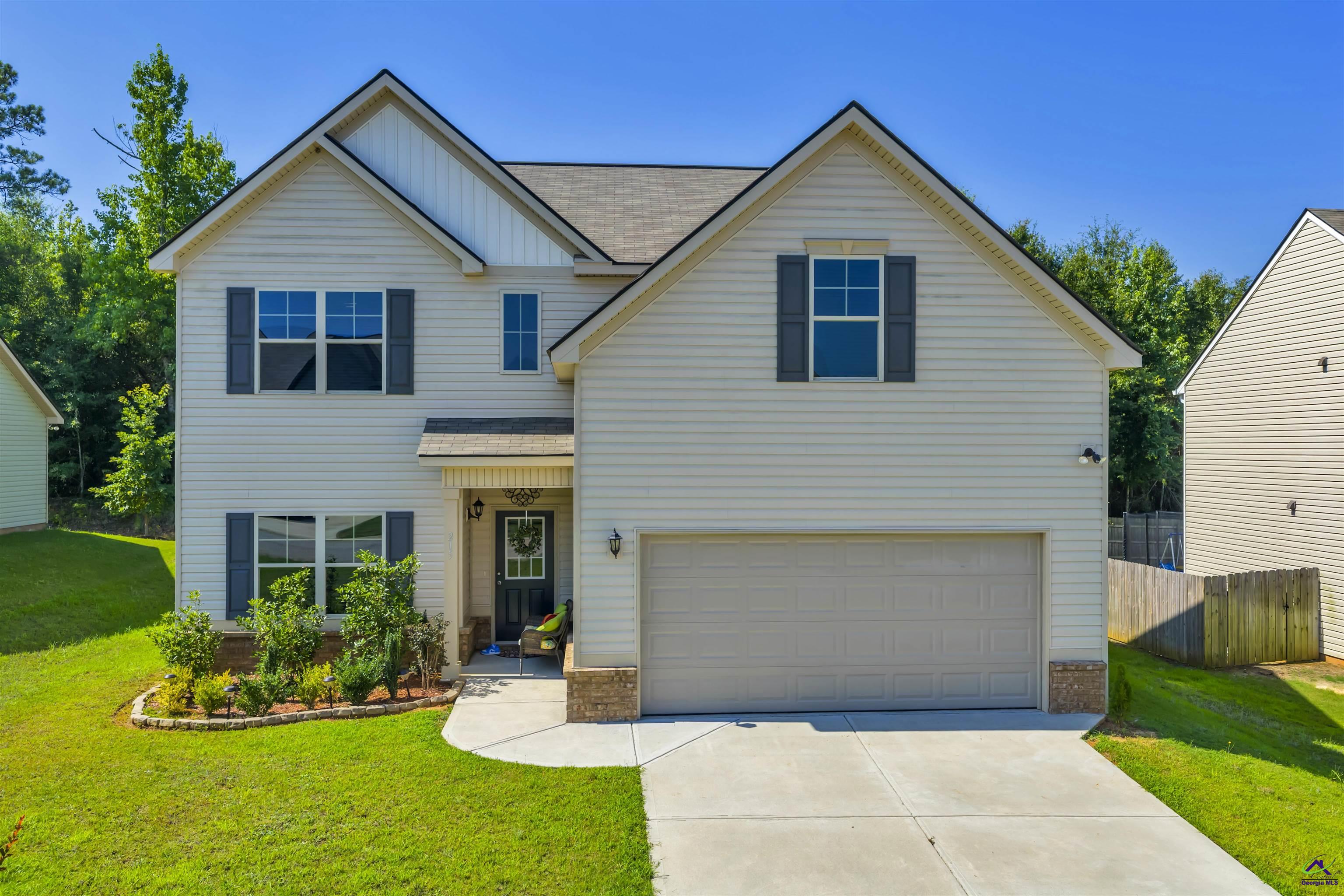 215 Tyndall Way Perry, GA 31069 - Photo 1 of 47