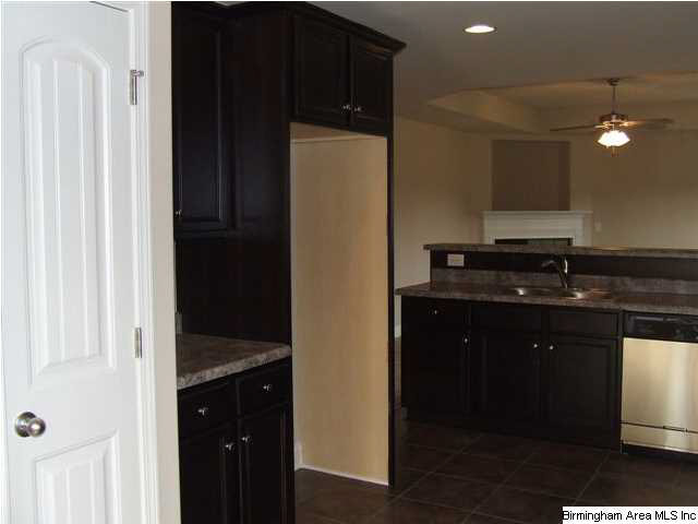 305 Vincent Street, Unit 9 Alabaster, AL 35007 - Photo 15 of 27 Gallery Image 15