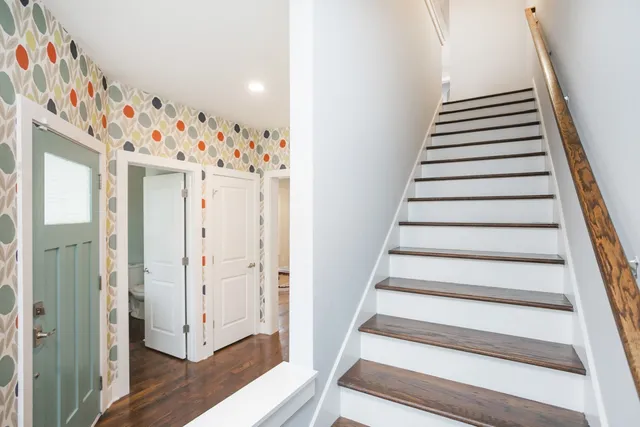 $2,500 | 2020 14th Avenue North, Nashville, TN 37208