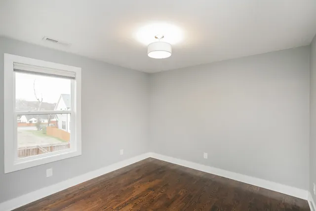 $2,500 | 2020 14th Avenue North, Nashville, TN 37208