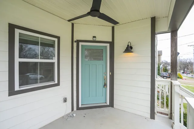 $2,500 | 2020 14th Avenue North, Nashville, TN 37208