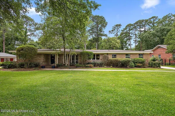 $494,900 | 3669 Cavalier Drive, Jackson, MS 39216