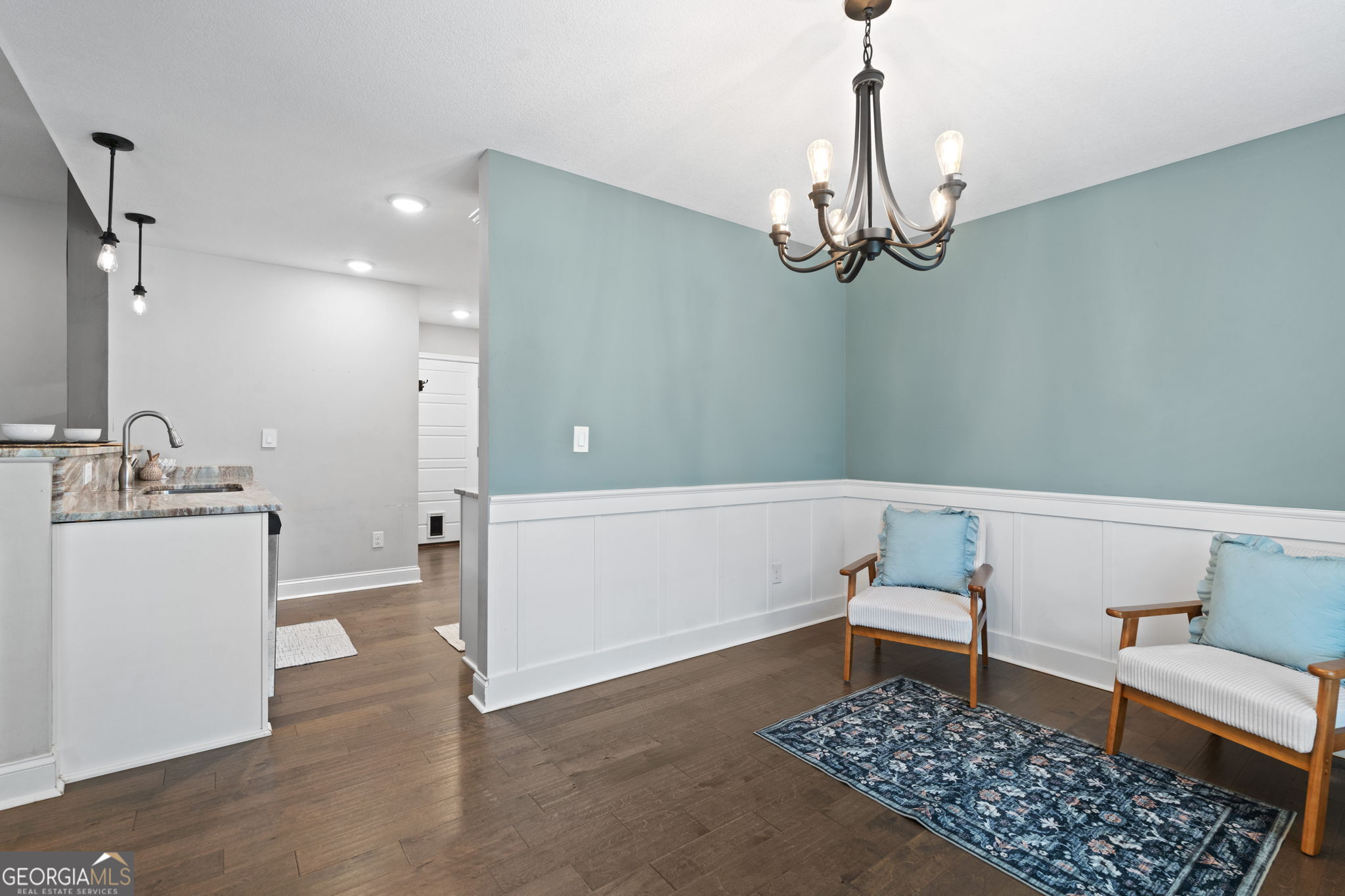 171 Hawks Rdg Trace Byron, GA 31008 - Photo 14 of 34 a bathroom with a sink a mirror and a shower