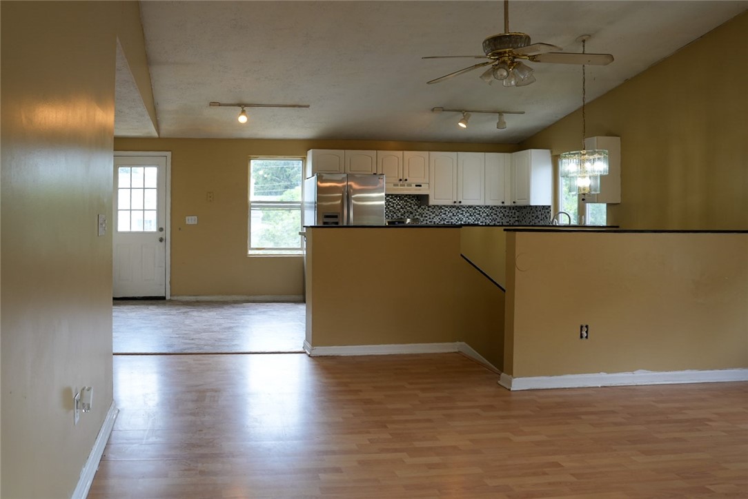 10 Scott Court Warren, RI 02885 - Photo 9 of 31