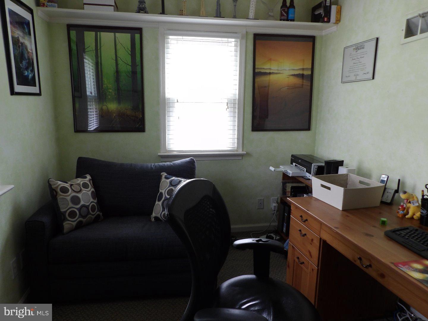831 Big Oak Road Yardley, PA 19067 - Photo 11 of 19 Bedroom 3