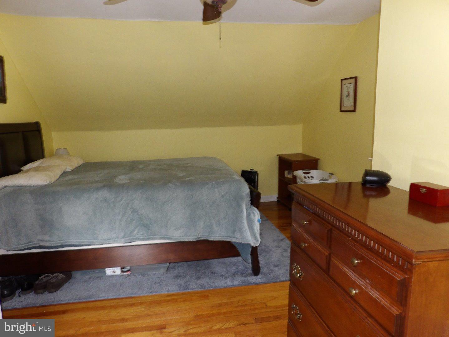 831 Big Oak Road Yardley, PA 19067 - Photo 12 of 19 Bedroom 2