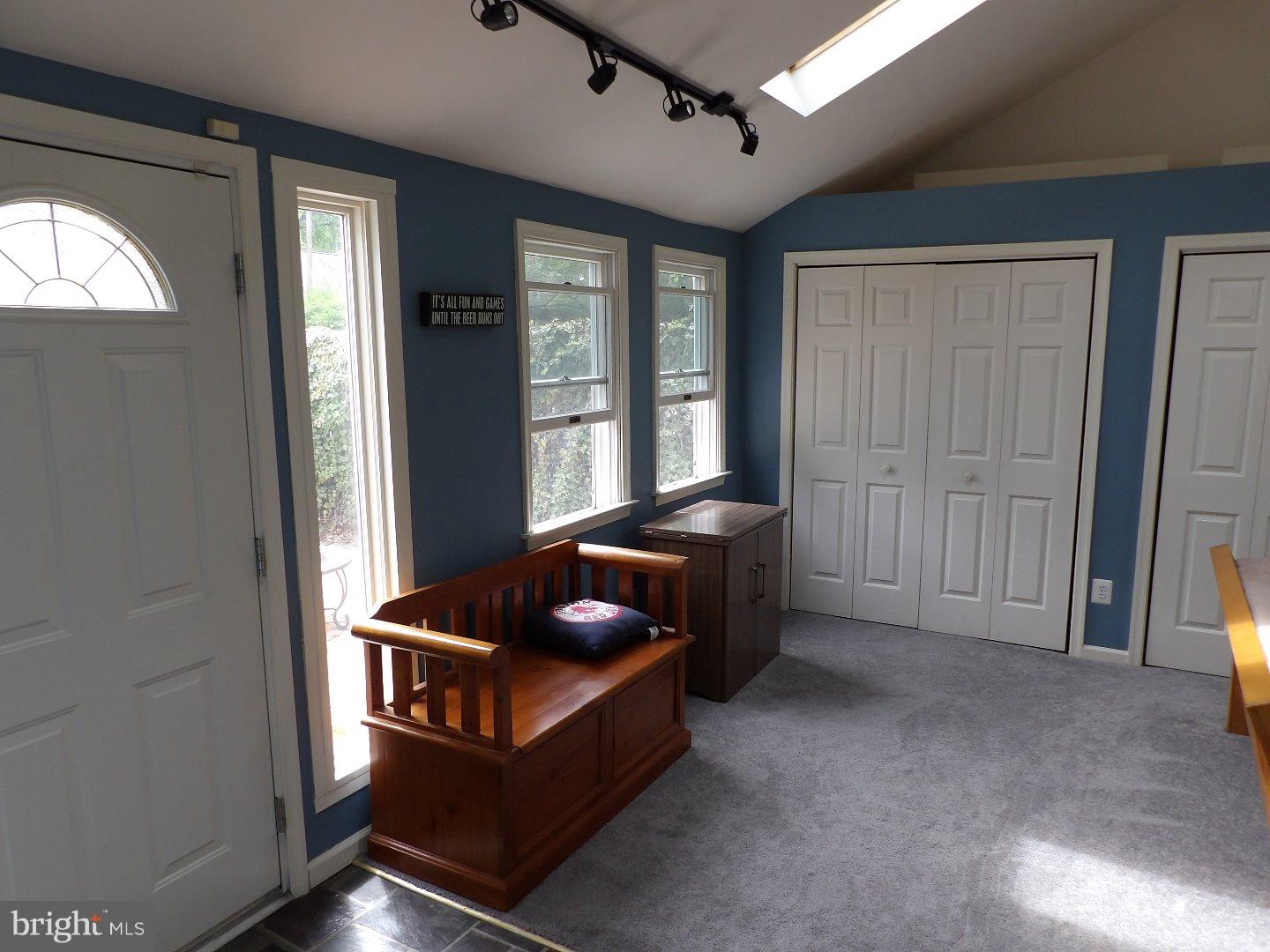 831 Big Oak Road Yardley, PA 19067 - Photo 5 of 19 Gallery Image 5
