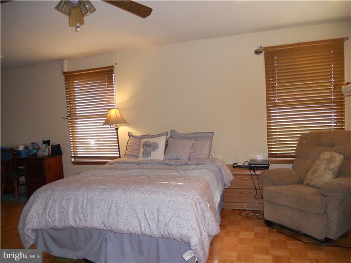 3247 Oak Road Huntingdon Valley, PA 19006 - Photo 7 of 14 Bedroom - Main