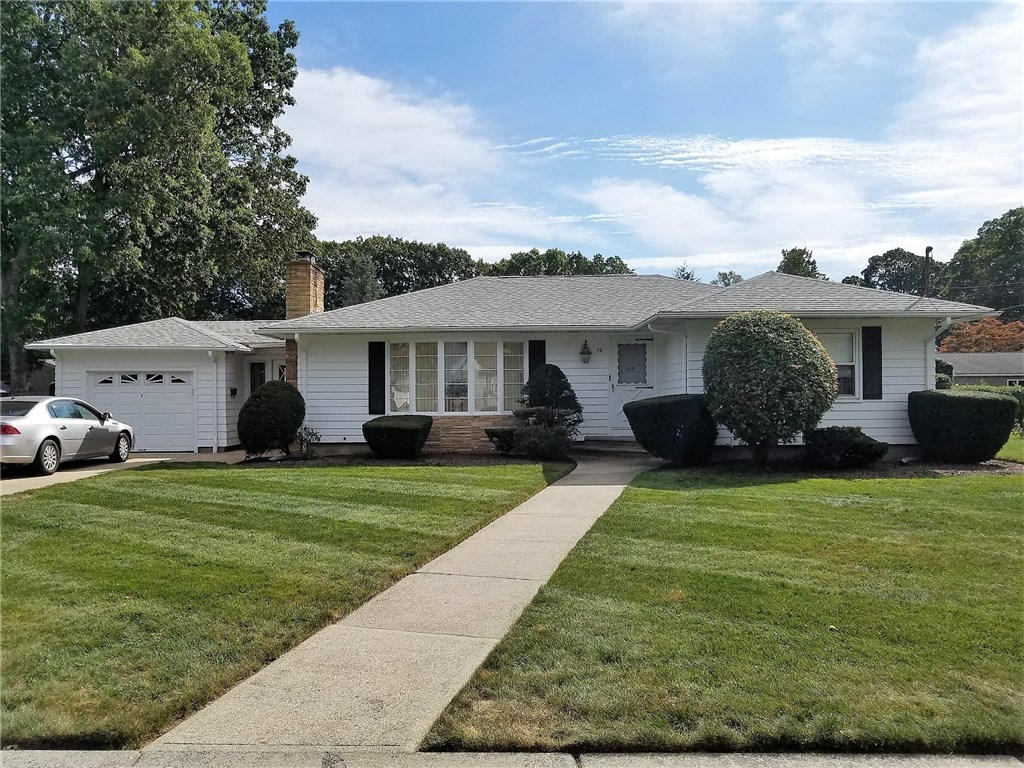 76 Park Forest Road Cranston, RI 02920 - Photo 1 of 14 One owner Ranch with newer roof, attached garage in desirable Glen Woods. Minutes from Garden City and Chapel Hills shopping centers
