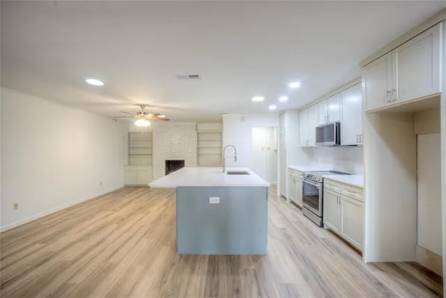 $2,850 | 10630 Sandpiper Lane, Dallas, TX 75230