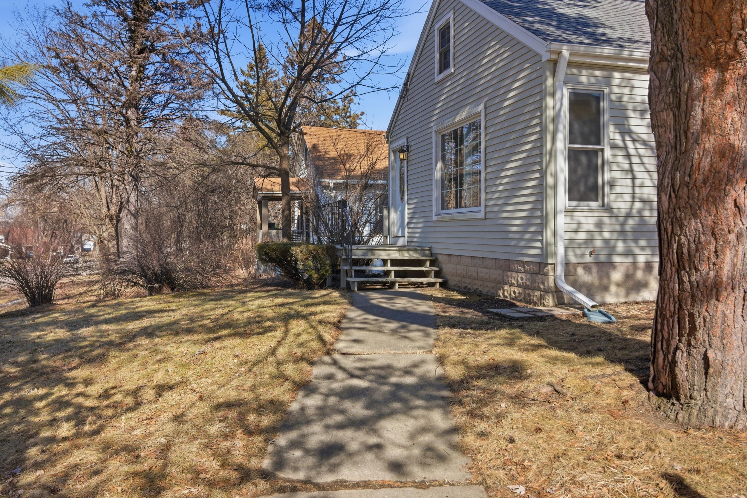 5146 North 107th Street Milwaukee, WI 53225 - Photo 25 of 29 5146 N 107th St