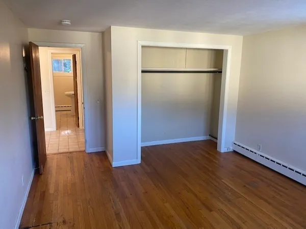 $2,015 | 47 Summer Street, Unit C, Northampton, MA 01060