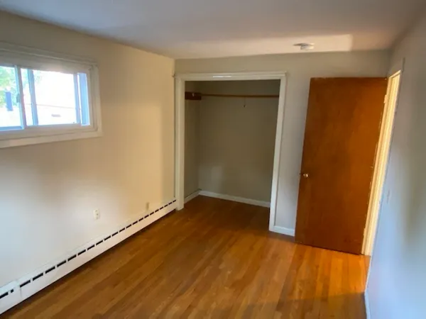 $2,015 | 47 Summer Street, Unit C, Northampton, MA 01060