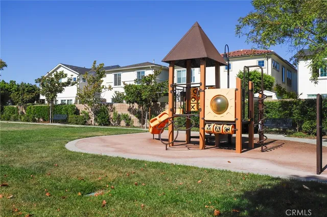 $1,499,800 | 403 Aura Drive, Costa Mesa, CA 92626