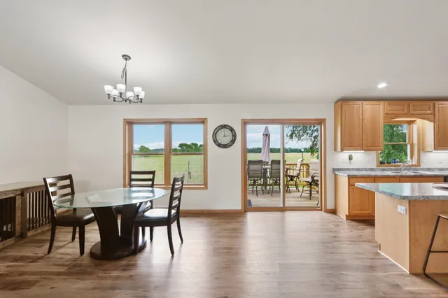 $485,000 | 400 Mourning Dove Court, Arena, WI 53503