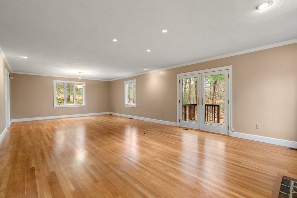 19 Oak Meadow Road Lincoln, MA 01773 - Photo 16 of 41 Gallery Image 16