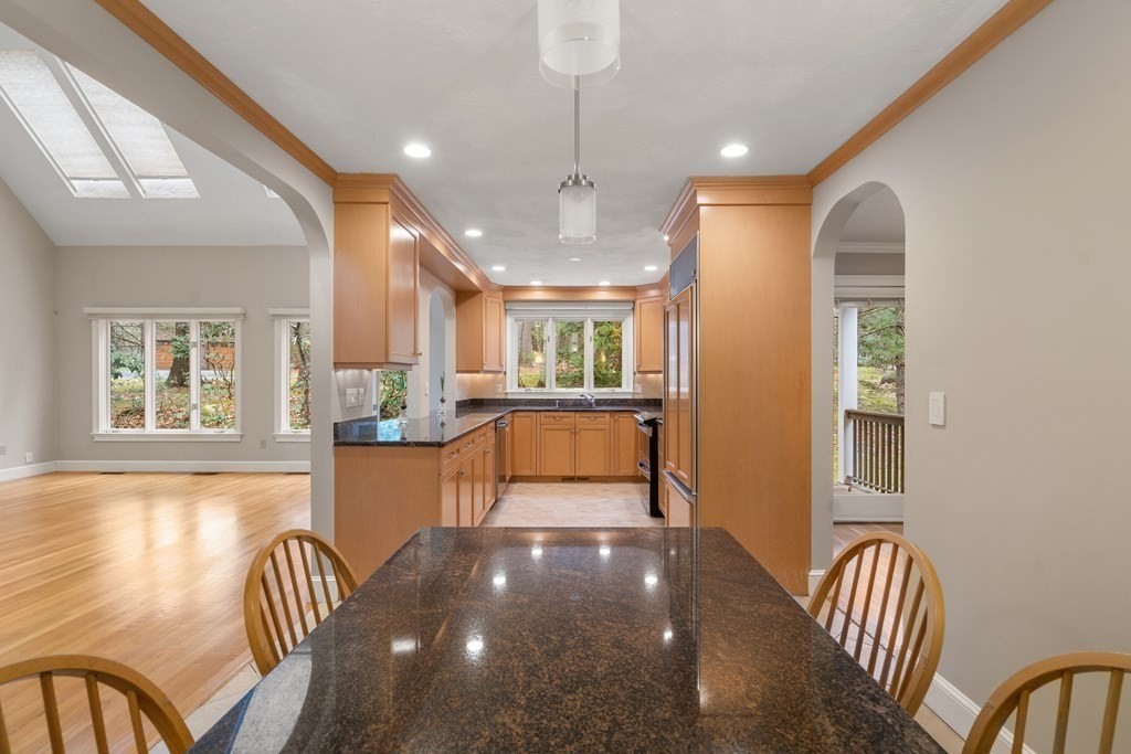 19 Oak Meadow Road Lincoln, MA 01773 - Photo 6 of 41 Gallery Image 6