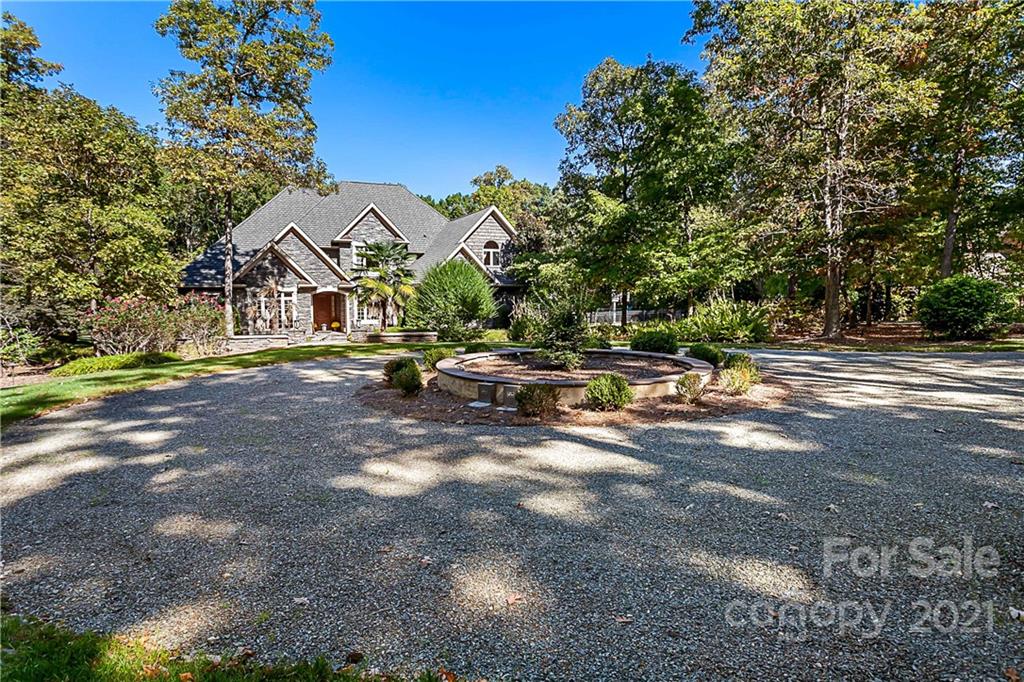 6726 Tree Hill Road Matthews, NC 28104 - Photo 4 of 47 Gallery Image 4