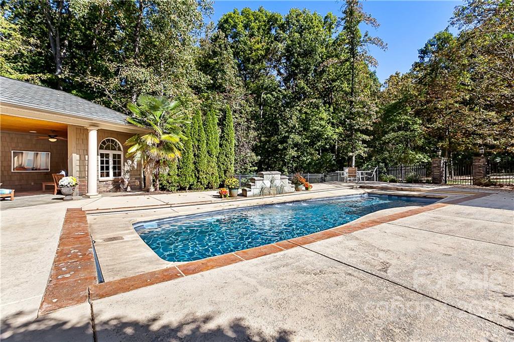 6726 Tree Hill Road Matthews, NC 28104 - Photo 42 of 47 Gallery Image 42