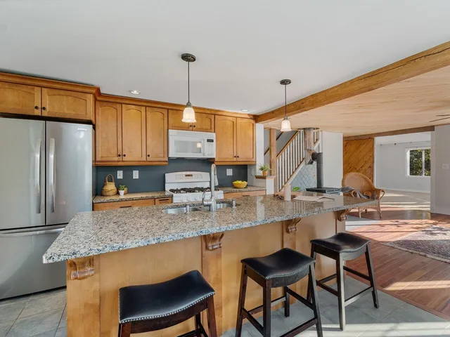 $985,000 | 394-396 Beane Road, Huntington, VT 05462