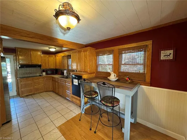 $289,900 | 155 Sawyer Road, Hays, NC 28635