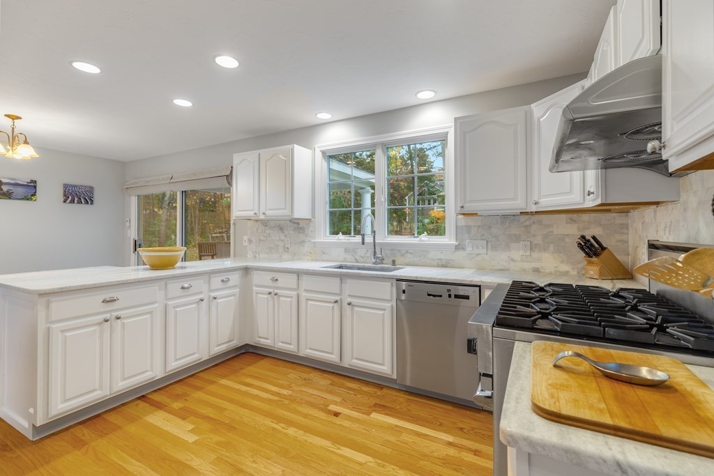 32 Indian Brook Road Ashland, MA 01721 - Photo 3 of 42 Gallery Image 3